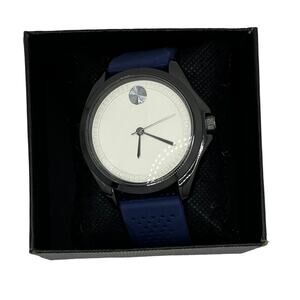 Watch Quartz Movement Water Resistant Analog Watch in Blue